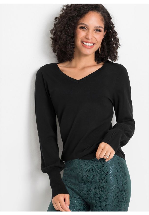 bonprix - Sweter z balonowymi rękawami, ze zrównoważonej wiskozy. Kolor: czarny. Materiał: wiskoza. Wzór: ze splotem, gładki. Sezon: wiosna
