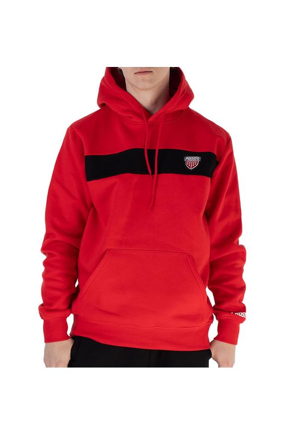 Bluza Prosto Klasyk Hoodie KL232MSWE2094 - czerwona. Okazja: na co dzień, na spacer. Typ kołnierza: kaptur. Kolor: czerwony. Materiał: bawełna, poliester, dresówka, materiał. Wzór: aplikacja. Styl: klasyczny, casual. Sport: turystyka piesza