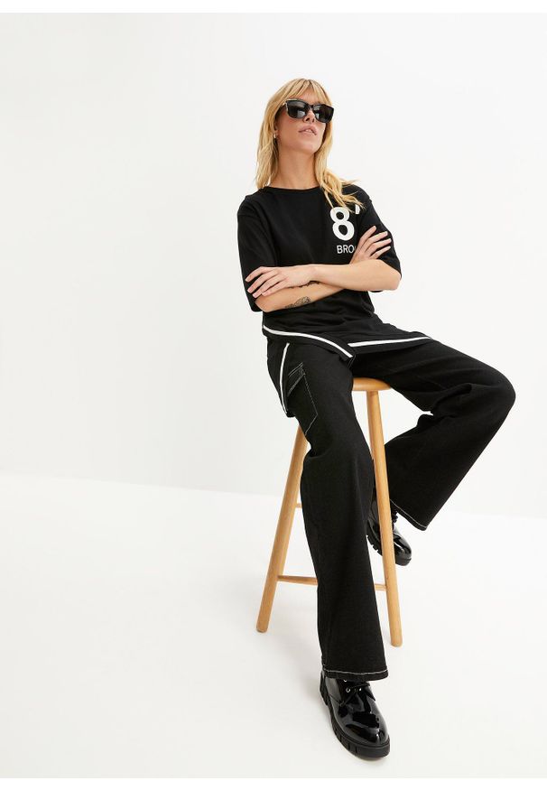 bonprix - Shirt oversize z miękkiego materiału z domieszką wiskozy. Kolor: czarny. Materiał: materiał, wiskoza. Wzór: nadruk