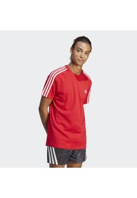 Adidas - Essentials Single Jersey 3-Stripes Tee. Kolor: biały, czerwony, wielokolorowy. Materiał: jersey #1