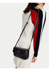 Tommy Jeans Torebka Tjw Pillow Flap Crossover AW0AW16978 Czarny. Kolor: czarny. Materiał: skórzane