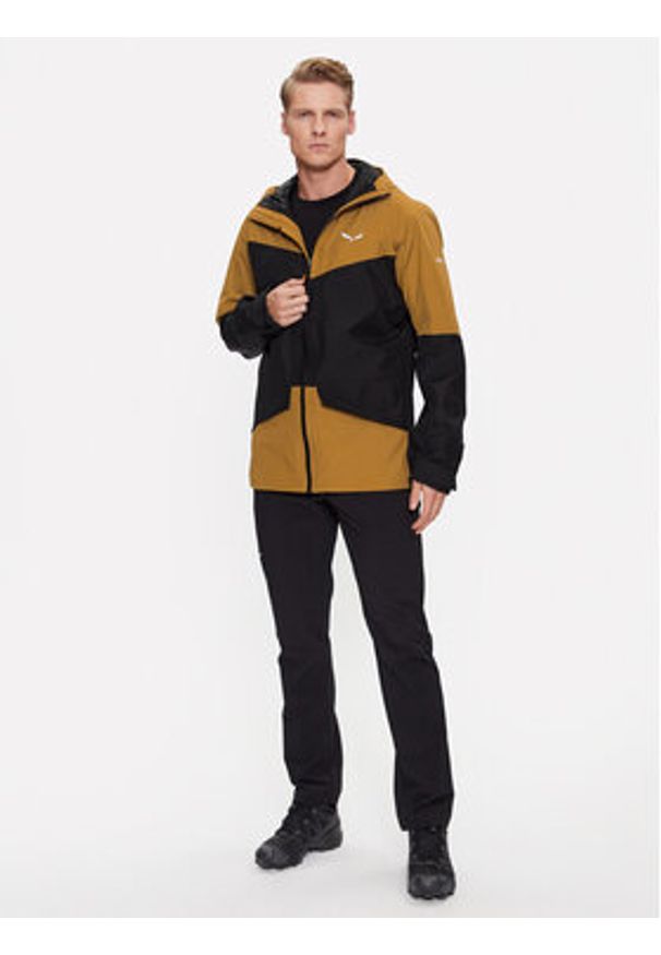 Salewa Kurtka outdoor 28505 Brązowy Regular Fit. Kolor: brązowy. Materiał: syntetyk. Sport: outdoor