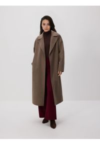 Reserved - Spodnie z szerokimi nogawkami - bordowy. Kolor: czerwony. Materiał: tkanina. Wzór: gładki