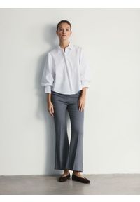 Reserved - Koszula z bufiastymi rękawami - złamana biel. Materiał: bawełna, tkanina