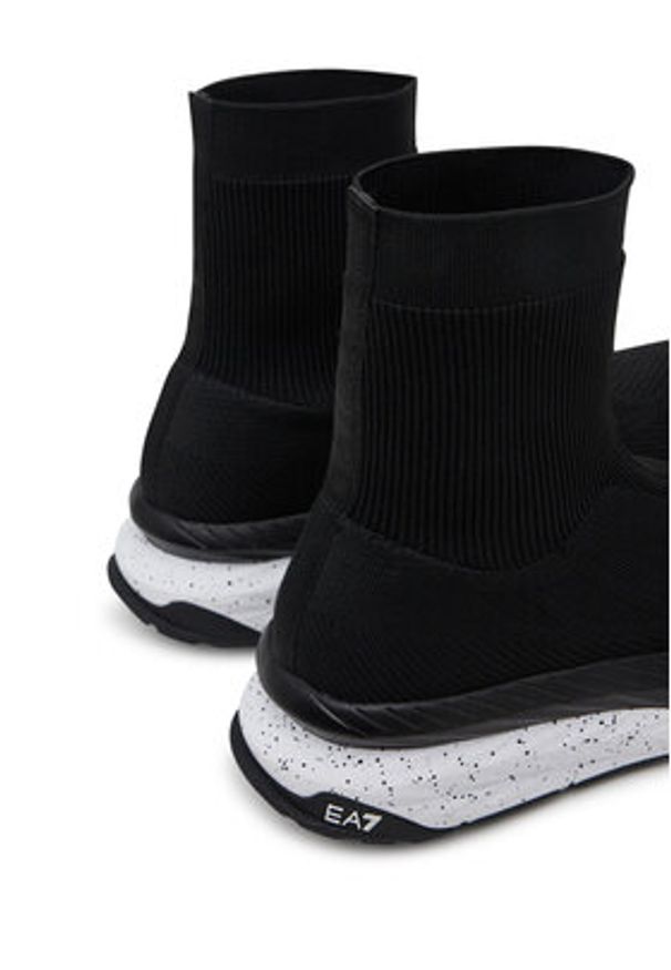 EA7 Emporio Armani Sneakersy X8Z057 XK430 K485 Czarny. Kolor: czarny. Materiał: materiał