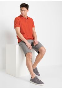 bonprix - Bermudy ze stretchem Classic Fit. Stan: podwyższony. Kolor: szary