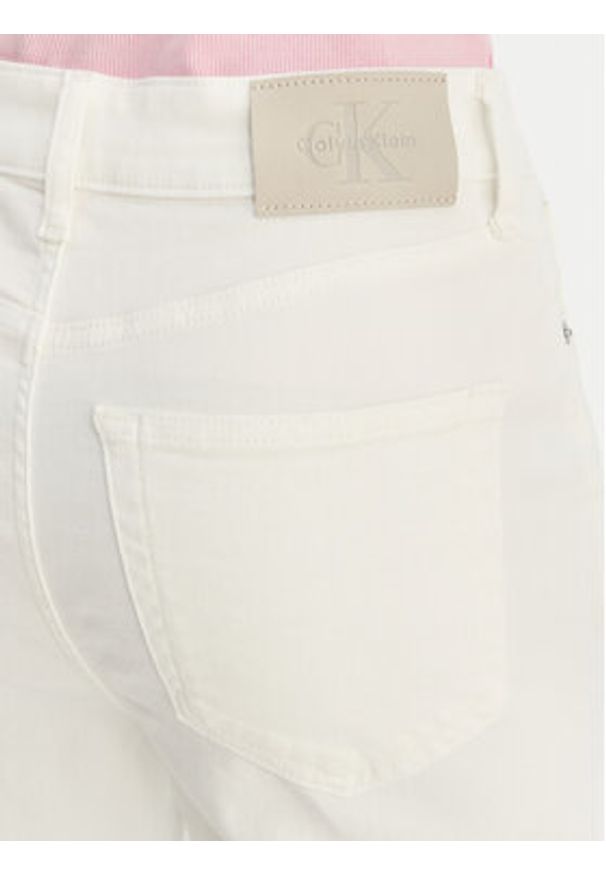 Calvin Klein Jeans Jeansy LV047F746G Biały Flare Fit. Kolor: biały