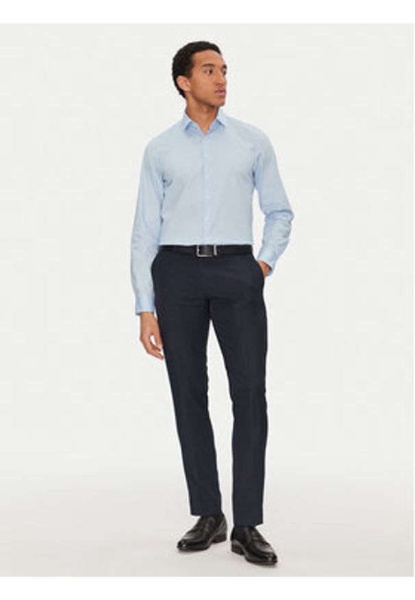 Calvin Klein Koszula K10K114299 Błękitny Slim Fit. Kolor: niebieski. Materiał: bawełna