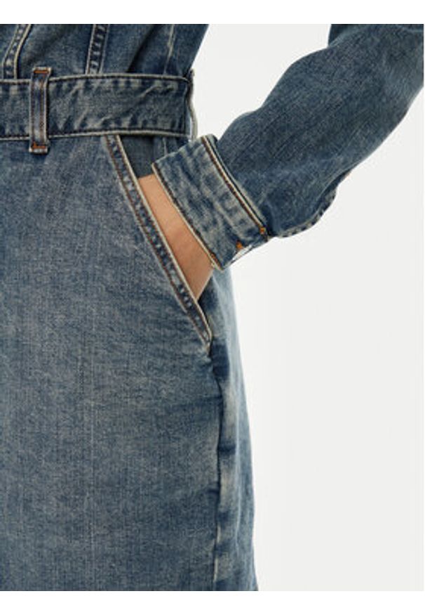 Tommy Jeans Sukienka jeansowa DW0DW19854 Niebieski Regular Fit. Kolor: niebieski. Materiał: bawełna