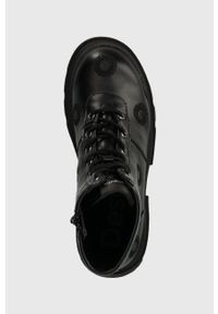 Desigual workery damskie kolor czarny na płaskim obcasie 23WSTP14.2000. Nosek buta: okrągły. Zapięcie: sznurówki. Kolor: czarny. Materiał: materiał, włókno, guma. Obcas: na obcasie. Wysokość obcasa: niski #5