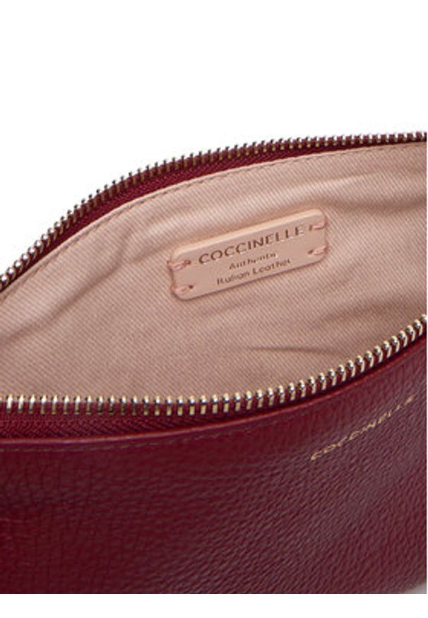 Coccinelle Torebka MMA Best Crossbody E5 MMA 55 F5 01 Bordowy. Kolor: czerwony. Materiał: skórzane