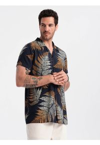 Ombre Clothing - Wzorzysta męska koszula wiskozowa z krótkim rękawem – paproć V3 OM-SHPS-0113 - XXL. Okazja: na co dzień. Kolor: niebieski. Materiał: wiskoza. Długość rękawa: krótki rękaw. Długość: krótkie. Wzór: kolorowy, gładki. Styl: casual, wakacyjny, klasyczny