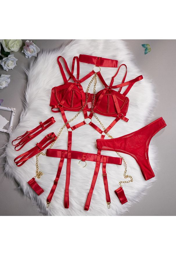 Intica - Komplet bielizny z łańcuszkami regulowanymi na wyjątkowe okazje Sookja. Kolor: czerwony. Materiał: materiał