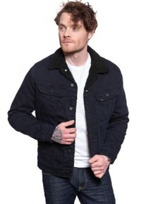 Lee - KURTKA JEANSOWA LEE SHERPA JACKET CLEAN BALLAD L87AQCKV. Materiał: jeans. Wzór: kolorowy, jednolity, nadruk. Sezon: zima. Styl: sportowy, vintage, elegancki, klasyczny