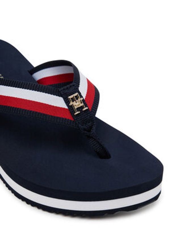 TOMMY HILFIGER - Tommy Hilfiger Japonki Th Corp Mid Wedge Beach Sandal FW0FW08517 Granatowy. Kolor: niebieski. Materiał: materiał