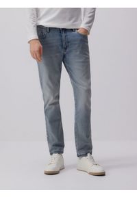 Reserved - Jeansy slim fit - niebieski. Kolor: niebieski
