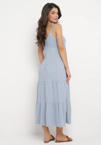 Born2be - Jasnoniebieska Sukienka z Bawełnianej Tkaniny z Wiązanymi Ramiączkami Esthenis. Okazja: na co dzień. Typ kołnierza: dekolt w kształcie V. Kolor: niebieski. Materiał: bawełna, tkanina. Długość rękawa: na ramiączkach. Sezon: lato. Typ sukienki: proste. Styl: klasyczny, casual #4