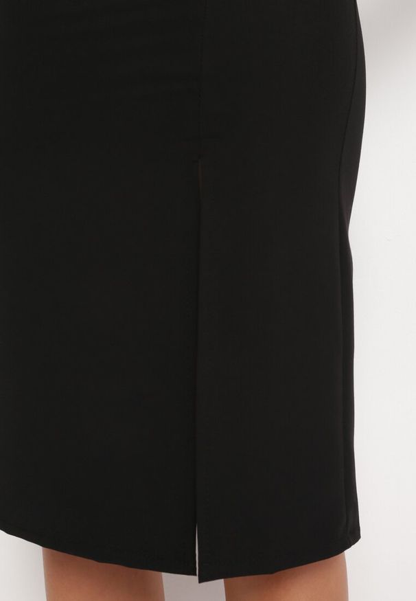 Born2be - Czarna Spódnica Ołówkowa Midi z Rozcięciem Sylinda. Kolor: czarny