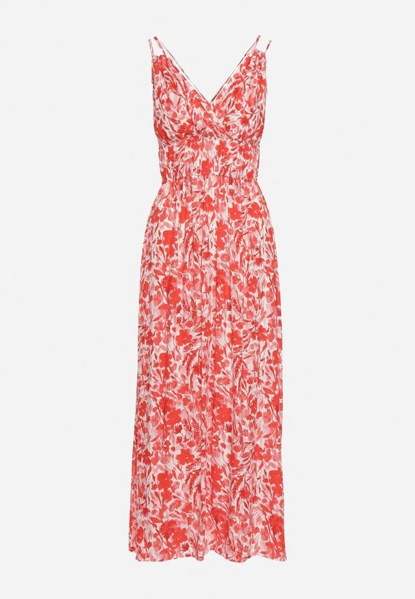 Born2be - Czerwona Letnia Sukienka z Wiskozy w Kwiatki z Ozdobnymi Ramiączkami i Gumką w Pasie Triagena. Okazja: na spacer, na imprezę. Typ kołnierza: dekolt w serek. Kolor: czerwony. Materiał: wiskoza. Długość rękawa: na ramiączkach. Wzór: kwiaty. Sezon: lato