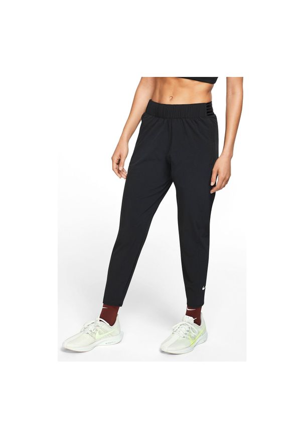 Spodnie damskie do biegania Nike Essential BV2898. Materiał: materiał, elastan, poliester. Technologia: Dri-Fit (Nike). Wzór: paski. Sport: fitness