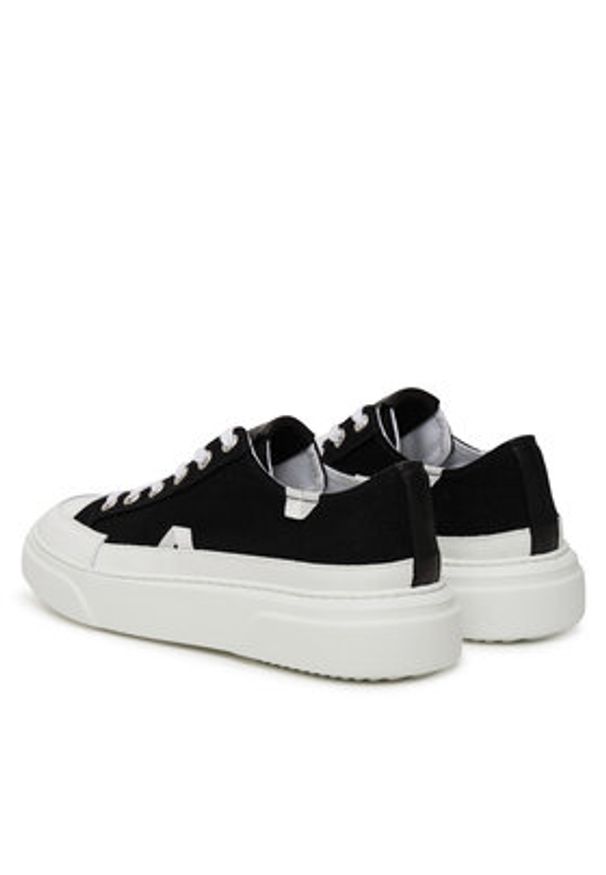 Inuikii Trampki Camvas Lex Low 50102-548 Czarny. Kolor: czarny. Materiał: materiał