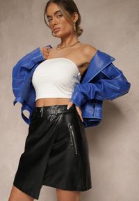 Renee - Czarne Spódnica o Asymetrycznym Kroju z Imitacji Skóry z Paskiem i Klamrą Nevlara. Okazja: na co dzień. Kolor: czarny. Materiał: skóra. Styl: wizytowy, casual #3