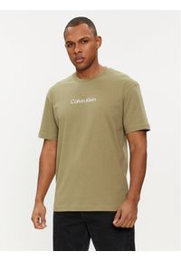 Calvin Klein T-Shirt Hero K10K111346 Zielony Regular Fit. Kolor: zielony. Materiał: bawełna #1