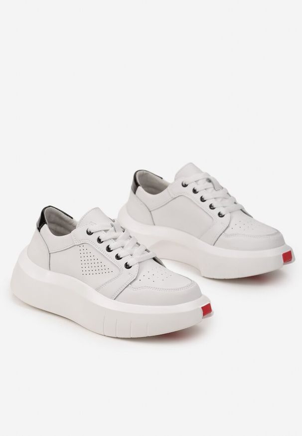 Born2be - Białe Sneakersy Skórzane przed Kostkę na Grubej Podeszwie Miealla. Wysokość cholewki: przed kostkę. Kolor: biały. Materiał: skóra