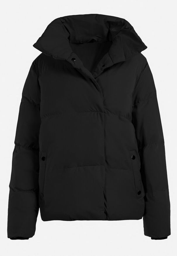 Born2be - Czarna Kurtka Pikowana ze Stójką Astasia. Typ kołnierza: kołnierzyk stójkowy. Kolor: czarny. Wzór: jednolity. Sezon: zima, jesień. Styl: elegancki