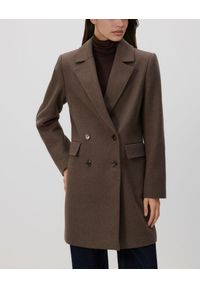 Reserved - Płaszcz z dodatkiem wełny - brązowy. Kolor: brązowy. Materiał: wełna. Styl: klasyczny #1