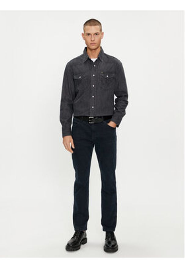 Wrangler Jeansy Larston 112350840 Niebieski Slim Fit. Kolor: niebieski