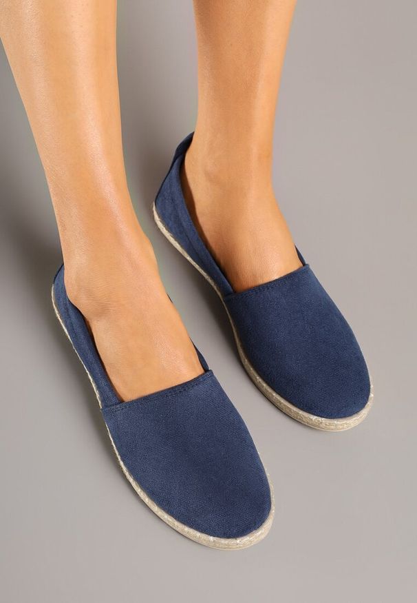 Born2be - Granatowe Espadryle na Płaskiej Plecionej Podeszwie Juliatta. Okazja: na co dzień. Kolor: niebieski. Styl: klasyczny, elegancki, casual