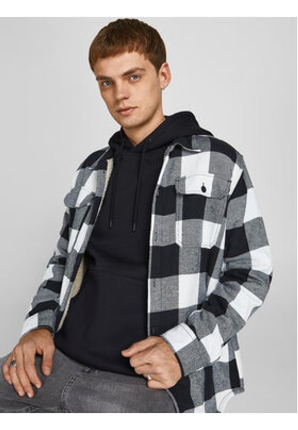Jack & Jones Bluza Star 12208157 Czarny Relaxed Fit. Kolor: czarny. Materiał: syntetyk, bawełna