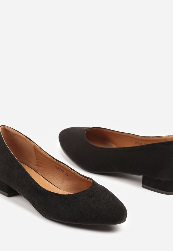 Renee - Czarne Klasyczne Czółenka na Płaskiej Podeszwie Dolistana. Okazja: na co dzień, na spotkanie biznesowe, do pracy. Kolor: czarny. Materiał: jeans. Obcas: na płaskiej podeszwie. Styl: klasyczny