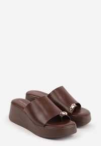 Born2be - Brązowe Klapki Drewniaki na Koturnie z Paskiem na Palec Triajoy. Okazja: na co dzień. Kolor: brązowy. Materiał: bawełna, len. Sezon: lato. Obcas: na koturnie. Styl: casual, elegancki #2