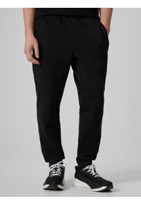 4f - 4F Spodnie dresowe joggery męskie - czarne S. Kolor: czarny. Materiał: dresówka #2