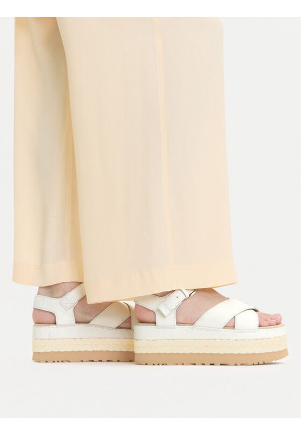 Ugg Sandały W Aubrey Ankle Strap 1169650 Écru. Kolor: kremowy. Materiał: skóra