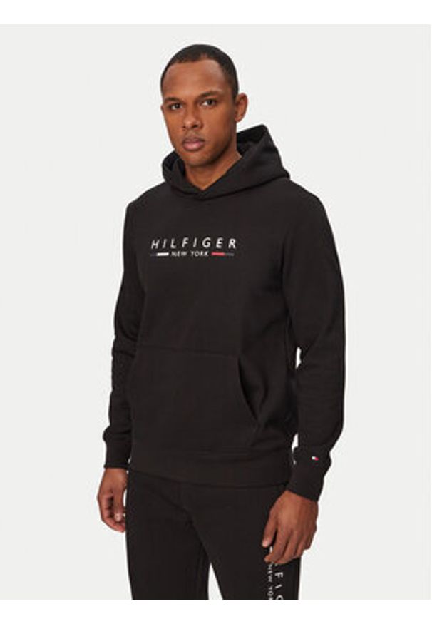 TOMMY HILFIGER - Tommy Hilfiger Komplet dresowy MW0MW29730 Czarny Regular Fit. Kolor: czarny. Materiał: syntetyk, bawełna