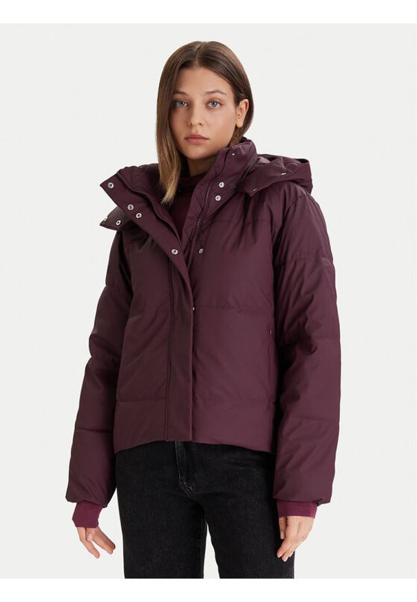 Vero Moda Kurtka zimowa Greta Kylie 10311315 Fioletowy Regular Fit. Kolor: fioletowy. Materiał: skóra. Sezon: zima