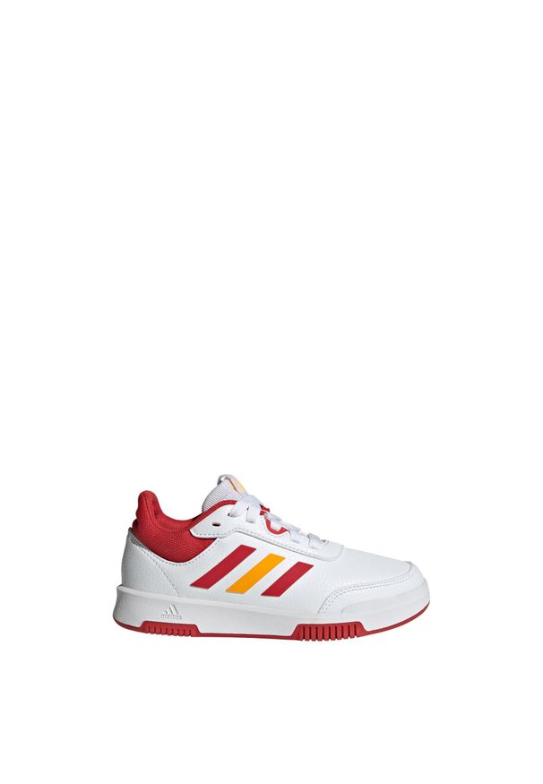 Adidas - Tensaur Sport Training Lace Shoes. Kolor: czerwony, biały, wielokolorowy, żółty. Materiał: materiał. Sport: turystyka piesza