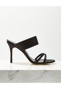 MANOLO BLAHNIK - Czarne sandały na szpilce Gueypla. Zapięcie: pasek. Kolor: czarny. Materiał: materiał. Wzór: paski. Obcas: na szpilce #3