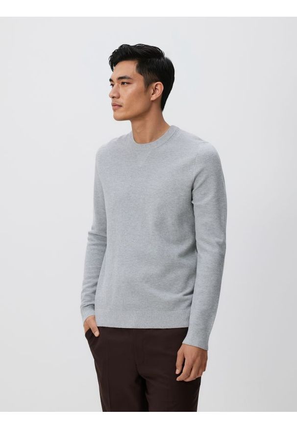 Reserved - Strukturalny sweter z bawełną - szary. Kolor: szary. Materiał: bawełna