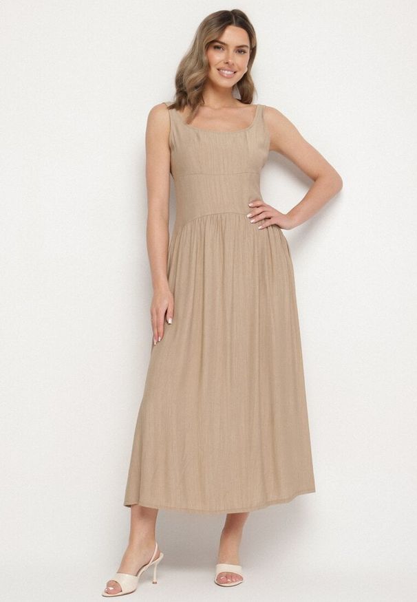 Born2be - Ciemnobeżowa Wiskozowa Sukienka o Rozkloszowanym Kroju Milareina. Okazja: na co dzień. Kolor: beżowy. Materiał: wiskoza. Długość rękawa: długi rękaw. Wzór: aplikacja. Typ sukienki: rozkloszowane. Styl: casual, elegancki