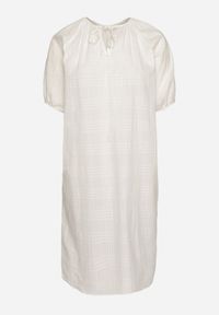 Born2be - Biała Bawełniana Sukienka Oversize z Wiązaniem pod Szyją Tolanea. Kolor: biały. Materiał: bawełna. Długość rękawa: krótki rękaw. Typ sukienki: oversize #2