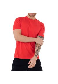 Koszulka Champion Embroidered Comfort Fit Cotton 218496-RS036 - czerwona. Kolor: czerwony. Materiał: materiał, bawełna. Długość rękawa: krótki rękaw. Długość: krótkie. Sezon: lato