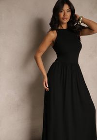 Renee - Czarna Rozkloszowana Sukienka z Bawełny z Kieszeniami Lirevane. Okazja: na co dzień. Kolor: czarny. Materiał: bawełna. Styl: klasyczny, elegancki, casual #3