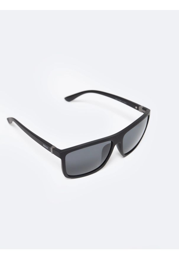 Big-Star - Okulary przeciwsłoneczne męskie czarne Helios 906. Kolor: czarny