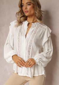 Renee - Biała Koszula Zapinana na Guziki z Ozdobnymi Rękawami Eudomara. Kolor: biały. Materiał: koronka, wiskoza, materiał. Długość rękawa: długi rękaw. Długość: długie. Wzór: koronka
