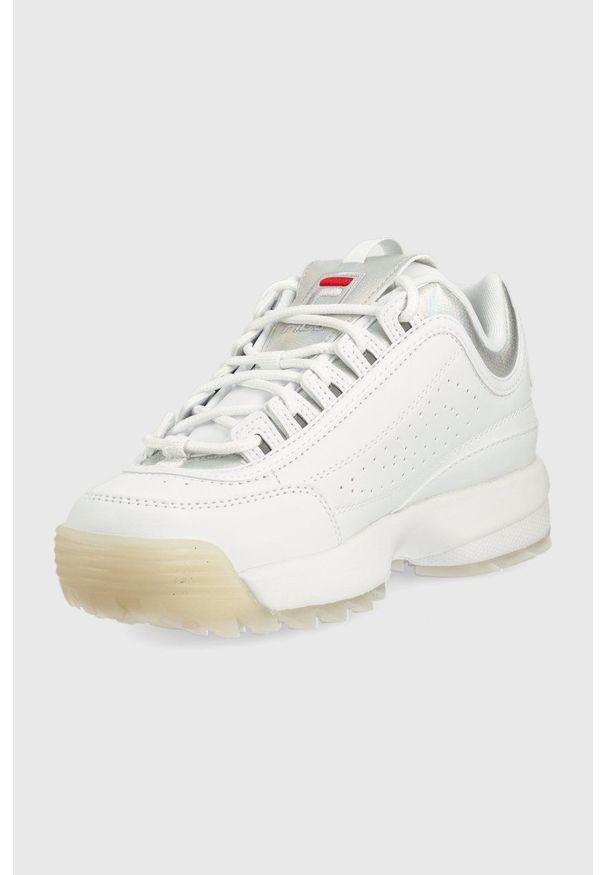 Fila sneakersy dziecięce kolor biały. Nosek buta: okrągły. Zapięcie: sznurówki. Kolor: biały. Materiał: guma. Obcas: na platformie