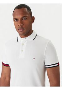 TOMMY HILFIGER - Tommy Hilfiger Polo Flag Cuff MW0MW38458 Biały Slim Fit. Typ kołnierza: polo. Kolor: biały. Materiał: bawełna #5